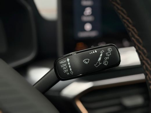 CUPRA Formentor 1.5 TSI e-Hybrid 272 pk VZ Performance | Elektrische geheugen stoelen | Apple carplay | Achteruit... ActivLease financial lease