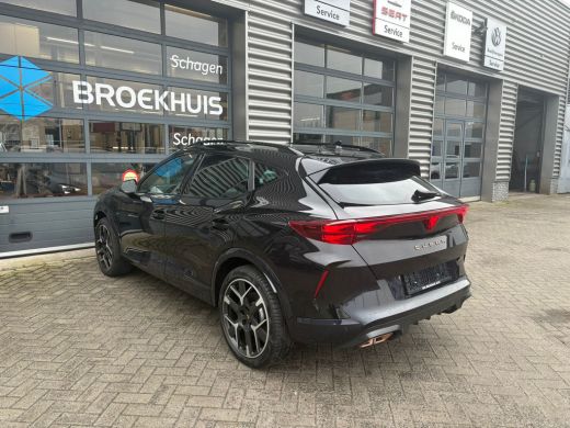 CUPRA Formentor 1.5 TSI e-Hybrid 272 pk VZ Performance | Wegklapbare Trekhaak | Achteruitrijcamera | Keyless entr... ActivLease financial lease