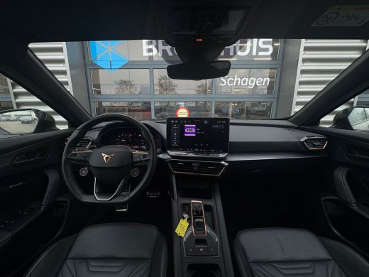 CUPRA Formentor 1.5 TSI e-Hybrid 272 pk VZ Performance | Wegklapbare Trekhaak | Achteruitrijcamera | Keyless entr... ActivLease financial lease