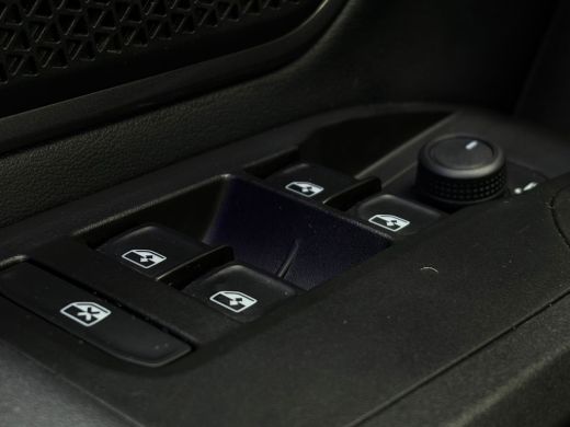 CUPRA Formentor 1.5 TSI e-Hybrid 272 pk VZ Performance | Wegklapbare Trekhaak | Achteruitrijcamera | Keyless entr... ActivLease financial lease