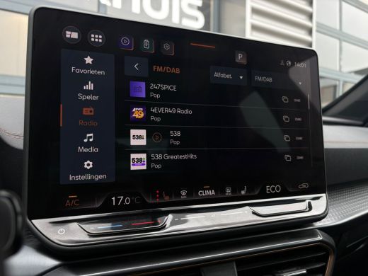 CUPRA Formentor 1.5 TSI e-Hybrid 272 pk VZ Performance | Wegklapbare Trekhaak | Achteruitrijcamera | Keyless entr... ActivLease financial lease