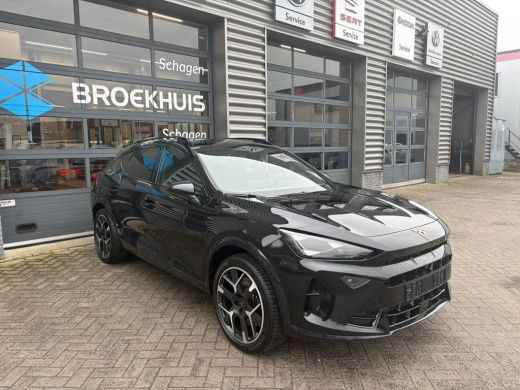 CUPRA Formentor 1.5 TSI e-Hybrid 272 pk VZ Performance | Wegklapbare Trekhaak | Achteruitrijcamera | Keyless entr... ActivLease financial lease