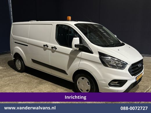 Ford Transit Custom 2.0 TDCI 130pk L2H1 inrichting Euro6 Airco | Camera | 2800kg Trekhaak | LED Cruisecontrol, Stoelv... ActivLease financial lease