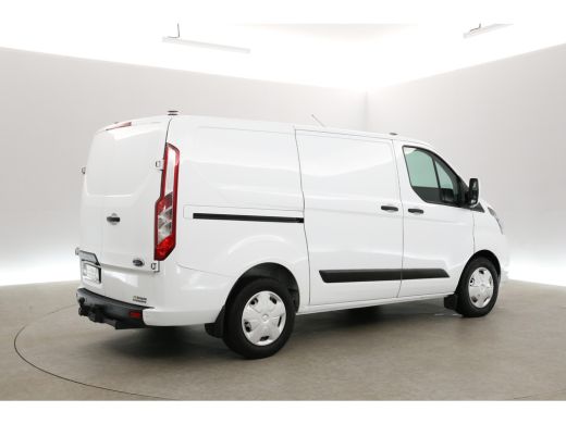 Ford Transit Custom 2.0 TDCI L1H1 | Aut. | Airco | Cruise | Camera | 3 Zits | Trekhaak | Carplay | Stoelverw. | Navi ActivLease financial lease