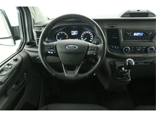 Ford Transit Custom 2.0 TDCI L2H1 | 2800kg Trekgew. | Trekhaak | Airco | Cruise | 3 Zits | 2xSchuifdeur | Parkeersens... ActivLease financial lease