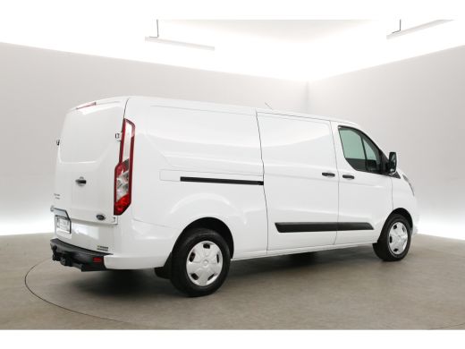 Ford Transit Custom 2.0 TDCI L2H1 | 2800kg Trekgew. | Trekhaak | Airco | Cruise | 3 Zits | 2xSchuifdeur | Parkeersens... ActivLease financial lease