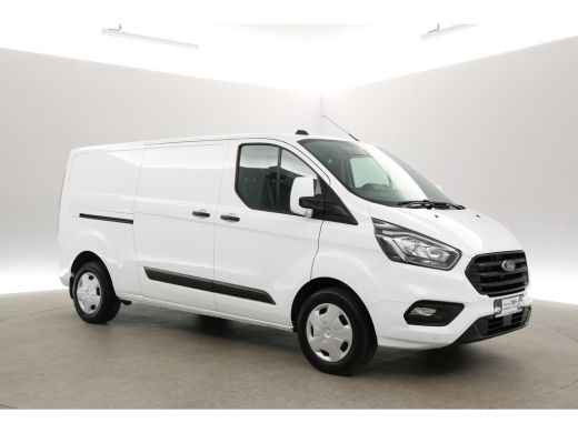 Ford Transit Custom 2.0 TDCI L2H1 | 2800kg Trekgew. | Trekhaak | Airco | Cruise | 3 Zits | 2xSchuifdeur | Parkeersens... ActivLease financial lease