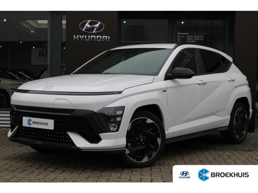 Hyundai Kona N Line Business | 19-inch lichtmetalen 'N-Line'-velgen met 235/45 R19-banden | Actieve rijbaanass...