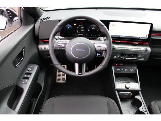 Hyundai Kona N Line Business | 19-inch lichtmetalen 'N-Line'-velgen met 235/45 R19-banden | Actieve rijbaanass... ActivLease financial lease