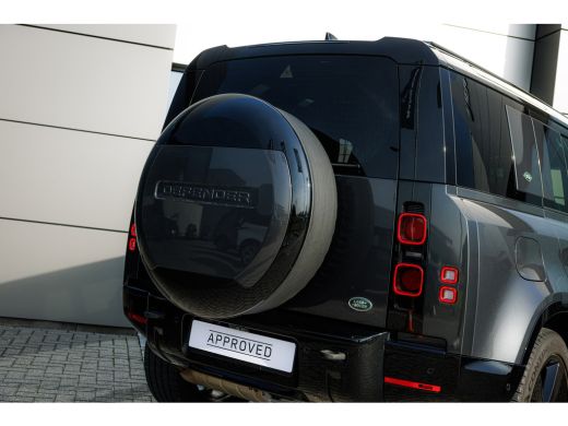 Land Rover Defender 110 P400e X-Dynamic HSE | 22 Inch | Pano | El. trekhaak | Black Pack | Cold Climate | Fabr garant... ActivLease financial lease