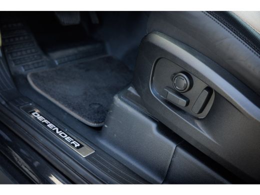 Land Rover Defender 110 P400e X-Dynamic HSE | 22 Inch | Pano | El. trekhaak | Black Pack | Cold Climate | Fabr garant... ActivLease financial lease