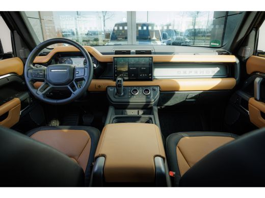 Land Rover Defender 110 P400e X-Dynamic HSE | 22 Inch | Pano | El. trekhaak | Black Pack | Cold Climate | Fabr garant... ActivLease financial lease