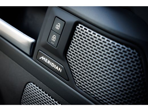 Land Rover Defender 110 P400e X-Dynamic HSE | 22 Inch | Pano | El. trekhaak | Black Pack | Cold Climate | Fabr garant... ActivLease financial lease