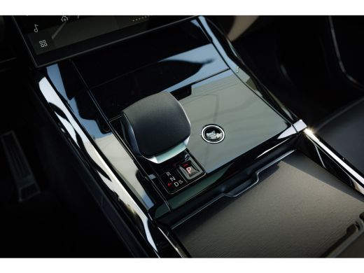 Land Rover Range Rover Sport P460e Dynamic SE | Pano | El. trekhaak | 22 Inch | Head-Up | Softclose | Black Pack | Stoelkoeling ActivLease financial lease