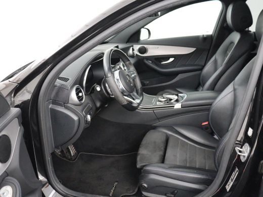 Mercedes-Benz C-Klasse 300e AMG Limited | Panoramadak | 360 Camera | Stoelverwarming | Trekhaak | Carplay | Leder/Alcant... ActivLease financial lease