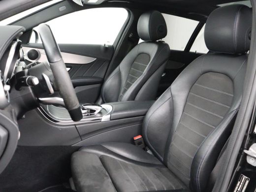 Mercedes-Benz C-Klasse 300e AMG Limited | Panoramadak | 360 Camera | Stoelverwarming | Trekhaak | Carplay | Leder/Alcant... ActivLease financial lease