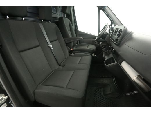 Mercedes-Benz Sprinter 316 2.2 CDI 164PK L2H2 | Airco | Cruise | 3 Zits | Camera | Carplay | Navi | Stoelverw. ActivLease financial lease