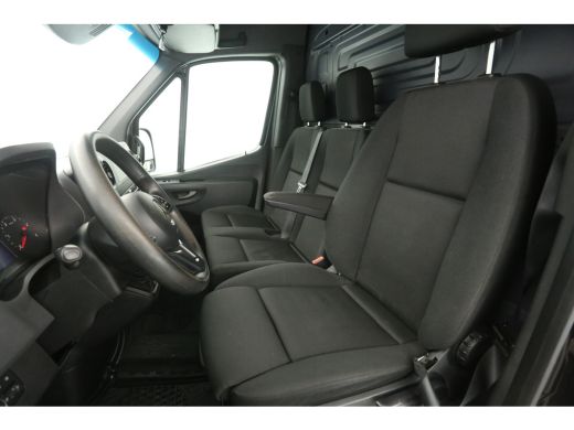 Mercedes-Benz Sprinter 316 2.2 CDI 164PK L2H2 | Airco | Cruise | 3 Zits | Camera | Carplay | Navi | Stoelverw. ActivLease financial lease