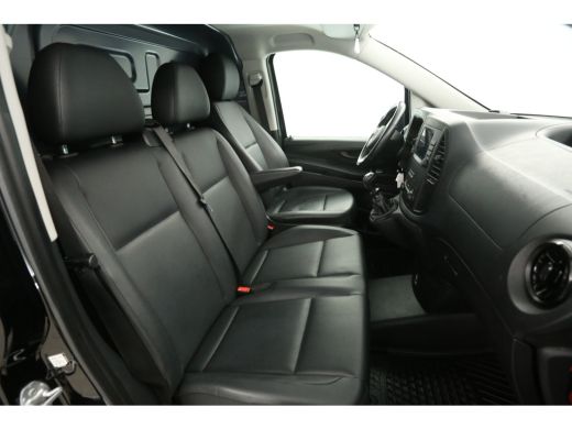 Mercedes-Benz Vito 116 CDI Extra Lang | Airco | Cruise | 3 Zits | Camera | Carplay | Navi | Parkeersens. ActivLease financial lease