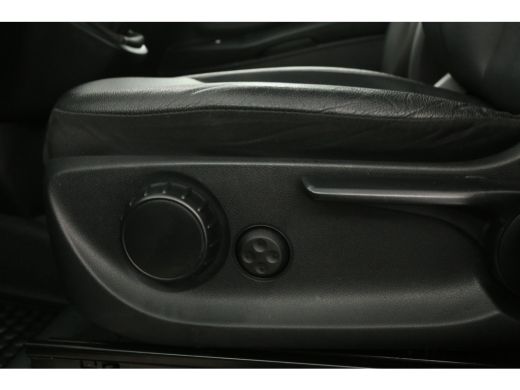 Mercedes-Benz Vito 116 CDI Extra Lang | Airco | Cruise | 3 Zits | Camera | Carplay | Navi | Parkeersens. ActivLease financial lease