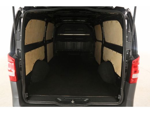 Mercedes-Benz Vito 116 CDI Extra Lang | Airco | Cruise | 3 Zits | Camera | Carplay | Navi | Parkeersens. ActivLease financial lease
