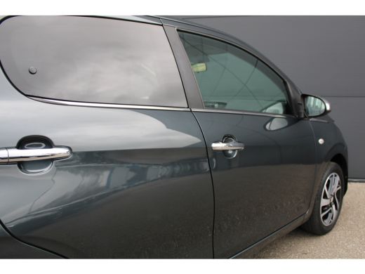 Peugeot 108 1.0 e-VTi Allure | Navi by app | Camera | Climate control | Apple carplay | Lichtmetaal | LED | M... ActivLease financial lease