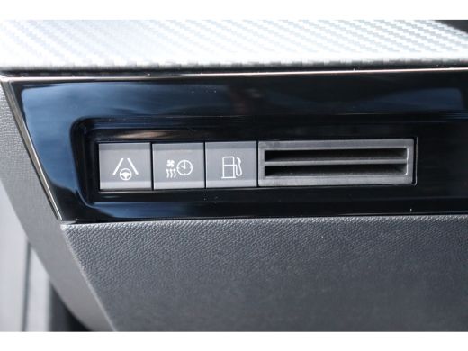 Peugeot 508 SW 1.6 HYBRID 225PK GT PACK AUTOMAAT / NAVI / LEDER / CLIMA / PDC / 18" LMV / CAMERA / KEYLESS / ... ActivLease financial lease