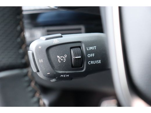 Peugeot 508 SW 1.6 HYBRID 225PK GT PACK AUTOMAAT / NAVI / LEDER / CLIMA / PDC / 18" LMV / CAMERA / KEYLESS / ... ActivLease financial lease