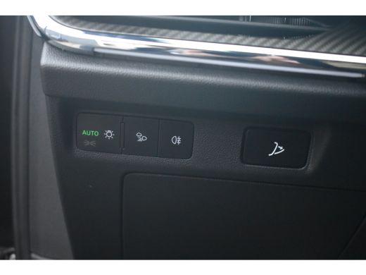 Skoda Enyaq iV 80 Sportline | WEGKLAPBARE TREKHAAK | ACC | FABRIEKSNAVIGATIE | ACHTERUITRIJCAMERA ActivLease financial lease