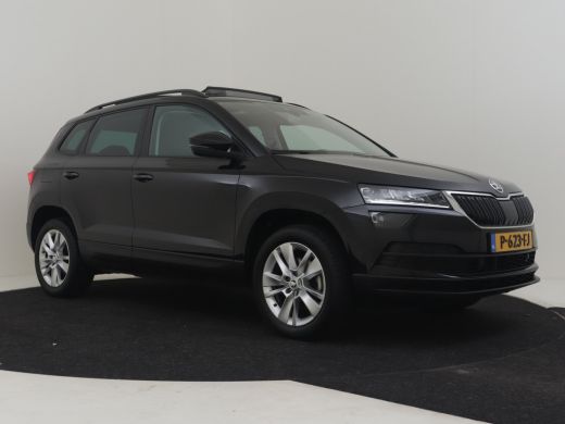 Skoda Karoq 1.5 TSI ACT Business Edition 150 Pk DSG/AUTO | Glazen panorama-dak | Trekhaak | Navigatie full ma... ActivLease financial lease