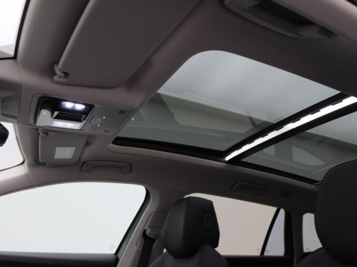 Skoda Superb Combi 1.5 TSi 204 Pk PHEV Automaat Edition | Trekhaak | Stoel Verwarming | Full LED | Panorama Da... ActivLease financial lease