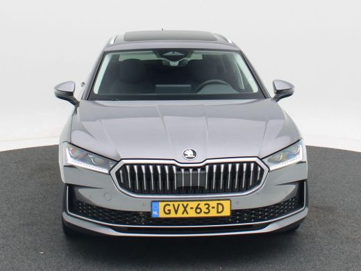 Skoda Superb Combi 1.5 TSi 204 Pk PHEV Automaat Edition | Trekhaak | Stoel Verwarming | Full LED | Panorama Da... ActivLease financial lease