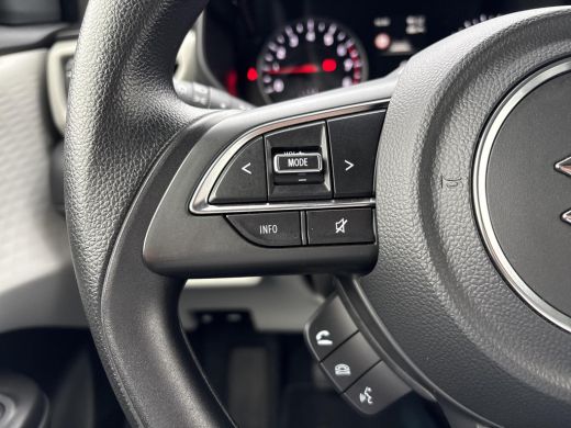 Suzuki Swift 1.2 Comfort Smart Hybrid **DODEHOEK DETECTIE/ ADAPTIEF CRUISE CONTROL/ AIRCO** ActivLease financial lease