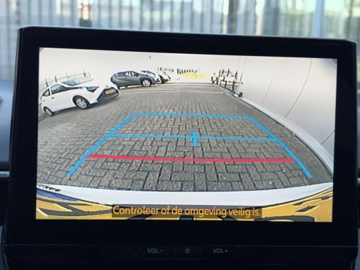 Toyota Corolla Touring Sports Hybrid 140 Dynamic **STOELVERWARMING/ KEYLESS/ PARKEERSENSOREN** ActivLease financial lease