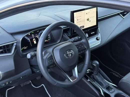 Toyota Corolla Touring Sports Hybrid 140 Dynamic **STOELVERWARMING/ KEYLESS/ PARKEERSENSOREN** ActivLease financial lease