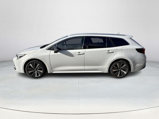 Toyota Corolla Touring Sports Hybrid 140 Dynamic **STOELVERWARMING/ KEYLESS/ PARKEERSENSOREN** ActivLease financial lease