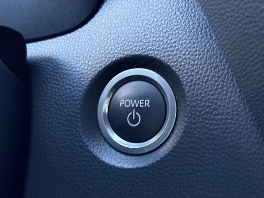 Toyota Corolla Touring Sports Hybrid 140 Dynamic **STOELVERWARMING/ KEYLESS/ PARKEERSENSOREN** ActivLease financial lease