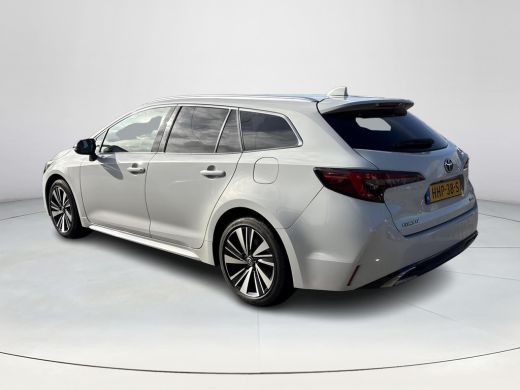 Toyota Corolla Touring Sports Hybrid 140 Dynamic **STOELVERWARMING/ KEYLESS/ PARKEERSENSOREN** ActivLease financial lease