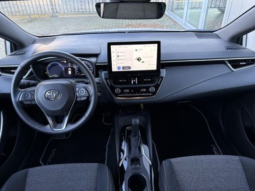 Toyota Corolla Touring Sports Hybrid 140 Dynamic **STOELVERWARMING/ KEYLESS/ PARKEERSENSOREN** ActivLease financial lease