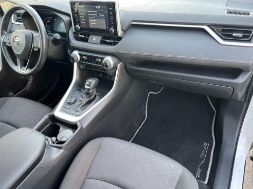 Toyota RAV4 2.5 Hybrid AWD Active | Trekhaak | Carplay | Parkeercamera | Adaptive cruise control | ActivLease financial lease