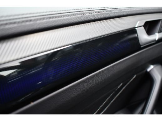 Volkswagen Arteon 1.4 TSI eHybrid R-Line Pano R-zetels Trekh DCC ACC ActivLease financial lease