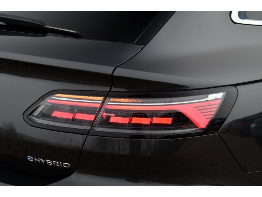 Volkswagen Arteon 1.4 TSI eHybrid R-Line Pano R-zetels Trekh DCC ACC ActivLease financial lease