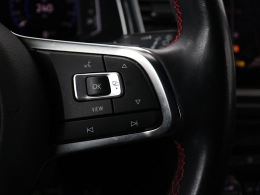 Volkswagen T-Roc 1.5 TSI Sport | Panoramadak | Adaptive cruise | Keyless | Carplay | Navigatie | Full LED | Virtua... ActivLease financial lease