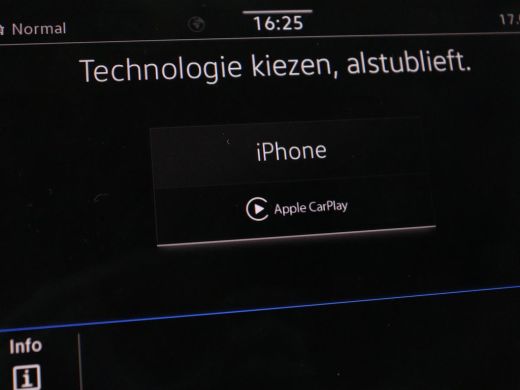 Volkswagen T-Roc 1.5 TSI Sport | Panoramadak | Adaptive cruise | Keyless | Carplay | Navigatie | Full LED | Virtua... ActivLease financial lease