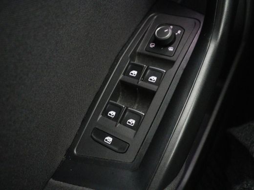 Volkswagen T-Roc 1.5 TSI Sport | Panoramadak | Adaptive cruise | Keyless | Carplay | Navigatie | Full LED | Virtua... ActivLease financial lease