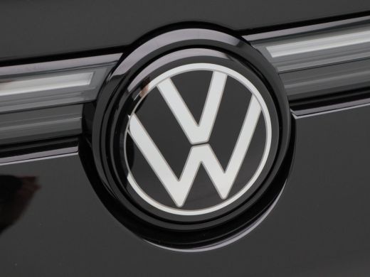 Volkswagen Tayron 1.5 eHybrid 272 Pk Automaat R-Line Edition | Panoramadak | Trekhaak | 20 Inch | Camera | Stuur- e... ActivLease financial lease