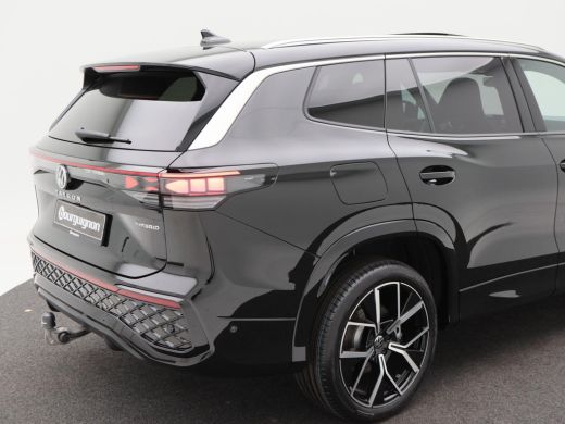 Volkswagen Tayron 1.5 eHybrid 272 Pk Automaat R-Line Edition | Panoramadak | Trekhaak | 20 Inch | Camera | Stuur- e... ActivLease financial lease