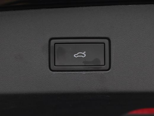 Volkswagen Tayron 1.5 eHybrid 272 Pk Automaat R-Line Edition | Panoramadak | Trekhaak | 20 Inch | Camera | Stuur- e... ActivLease financial lease