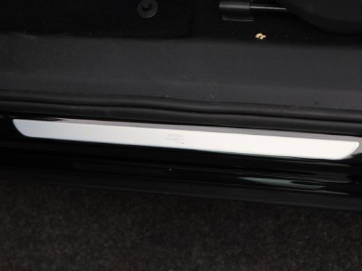 Volkswagen Tayron 1.5 eHybrid 272 Pk Automaat R-Line Edition | Panoramadak | Trekhaak | 20 Inch | Camera | Stuur- e... ActivLease financial lease