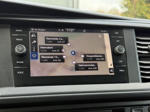 Volkswagen Transporter 2.0 TDI 150 PK DSG AUTOMAAT HIGHLINE / L1H1 / ALUCA INRICHTING / AIRCO / CRUISE / ACHTERKLEP / NA... ActivLease financial lease